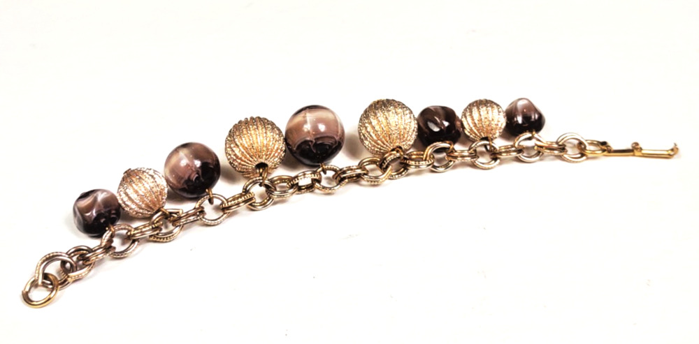 Vintage Gold Tone Fancy Charm Bracelet Baubles Textured Orbs Tiger Eye Balls 7"